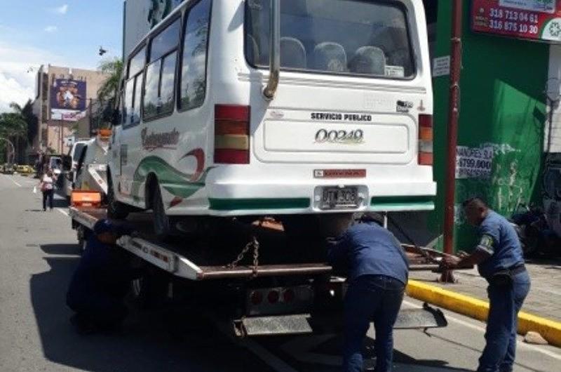 Se adelantaron operativos de control tecnomecánico a buses en Villavicencio