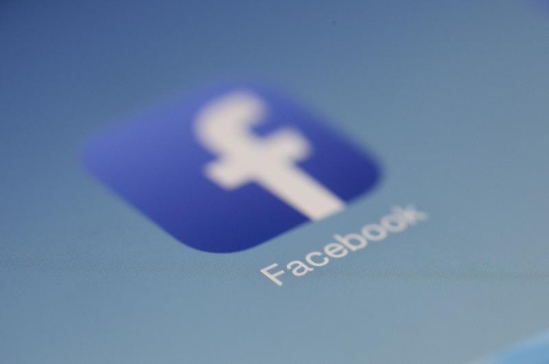 Se acusa a Facebook por engañar a sus anunciantes desde 2015