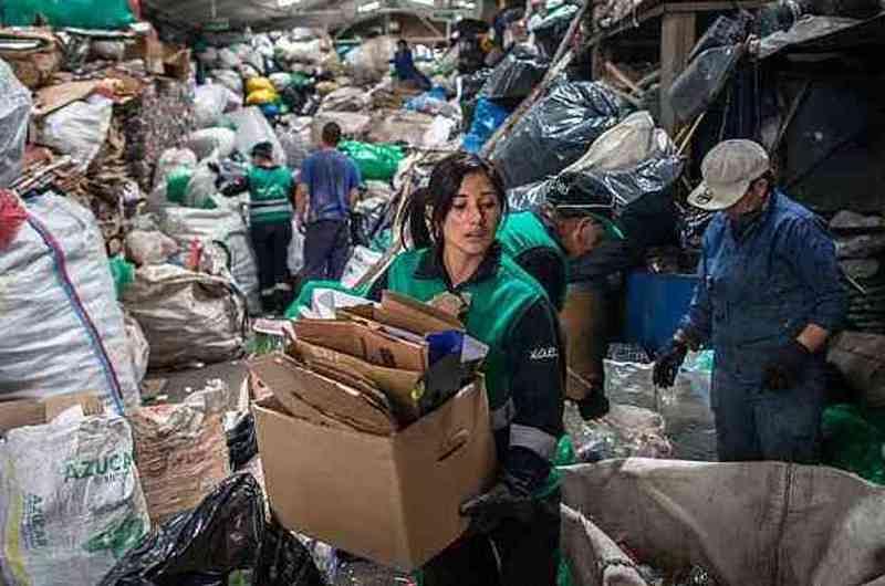 Recicladores de Villavicencio denuncian el sellamiento de sus bodegas