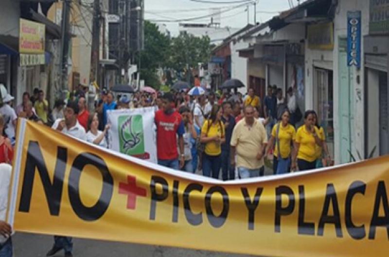 Comerciantes de Villavicencio rechazan nuevo pico y placa 