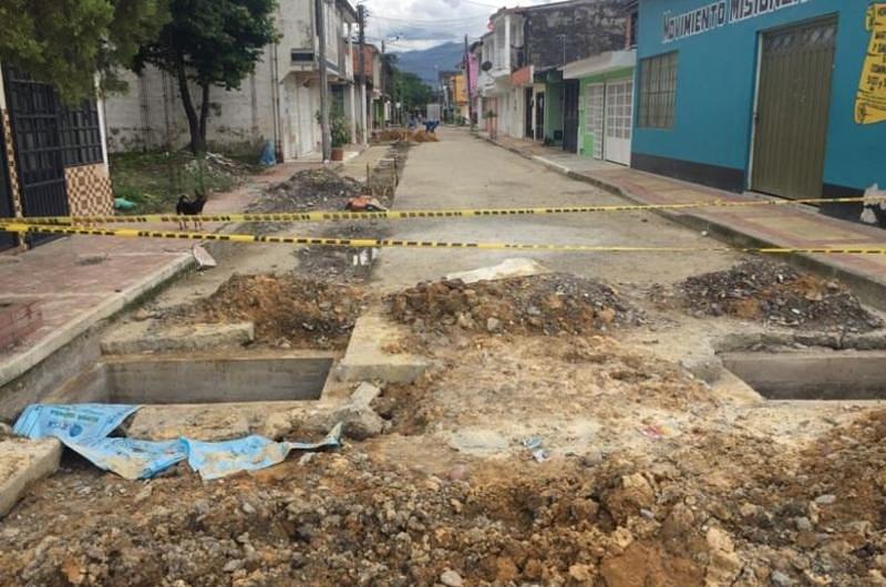Inicia pavimentación en la calle de El Sosiego en Villavicencio