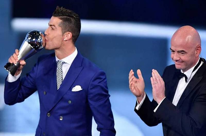 El premio a mejor jugador de la FIFA se lo llevó Cristiano Ronaldo