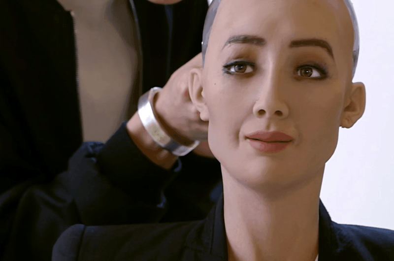 Conozca a Sophia, la primer robot ciudadana