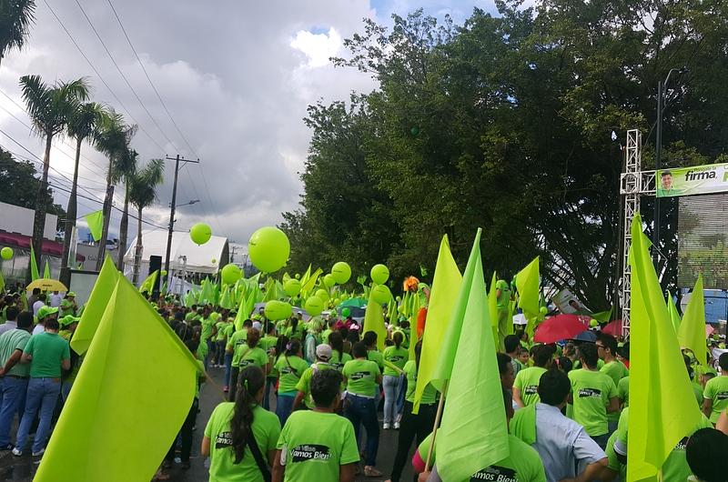 Más de 15 mil personas acompañaron inscripción de Fernando Rivera a la alcaldía de Villavicencio