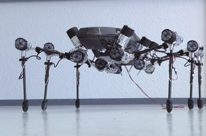 Crean un robot araña que es rescatista