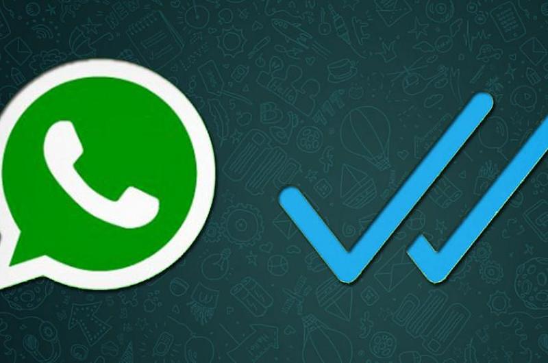 Cuidado con las aplicaciones que prometen desactivar las marcas azules de Whatsapp